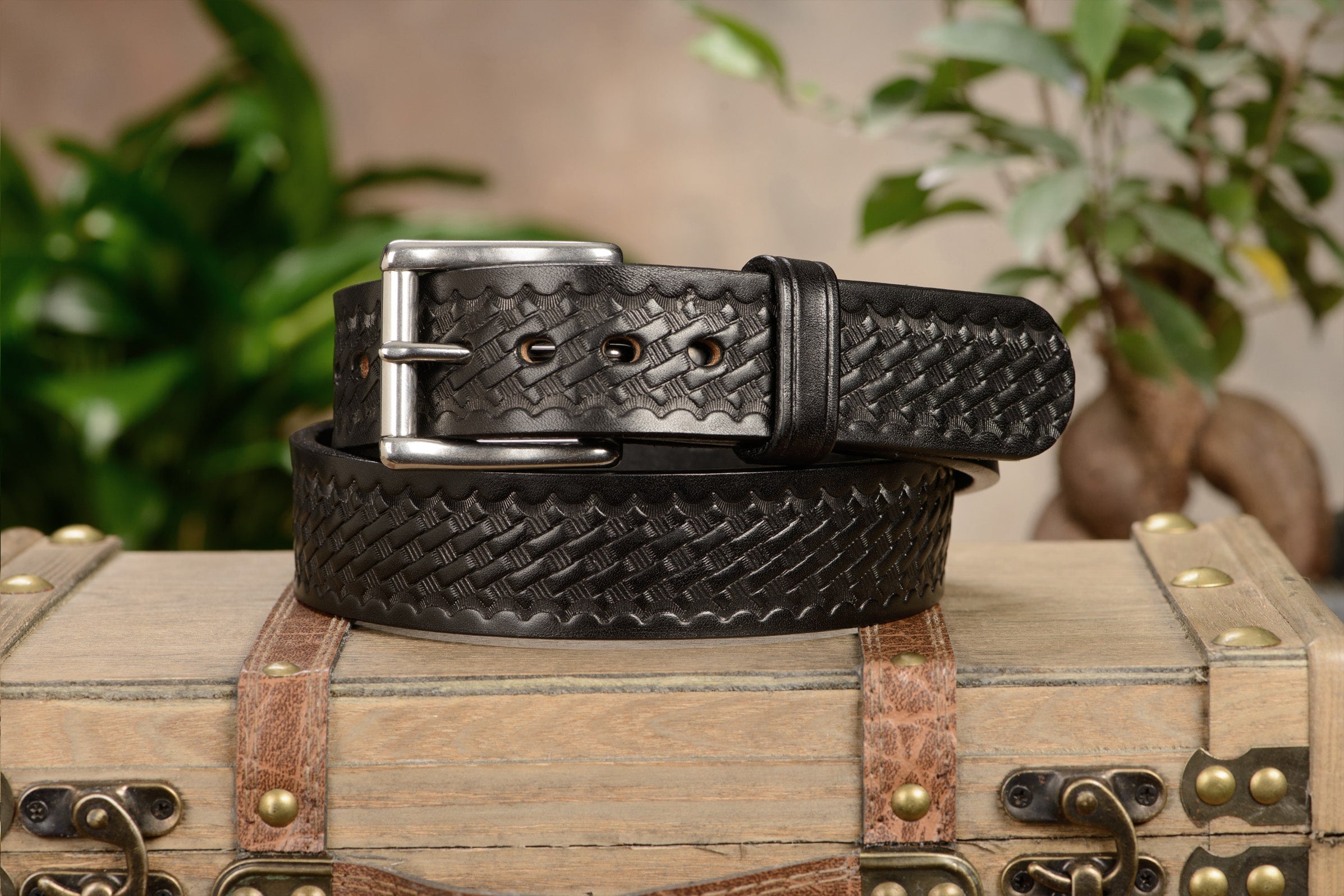 Mens Black Basket Weave Leather Belt 1.5"