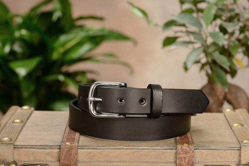 The Colt: Men's Black Non Stitched Leather Belt 1.25" - Amish Made Belts