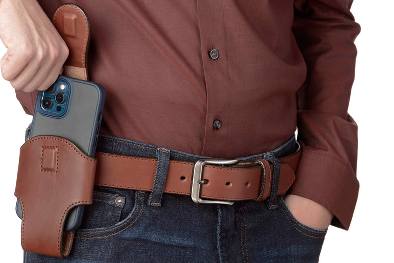 Medium Brown Leather Vertical Cellphone Holster Case - Amish Made Belts